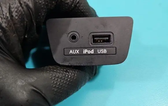Hyundai i30 USB socket connector 96120-A5100 IMPRK1460770