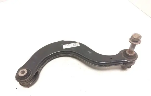 Volkswagen PASSAT B8 Rear upper control arm/wishbone 5Q0505351B