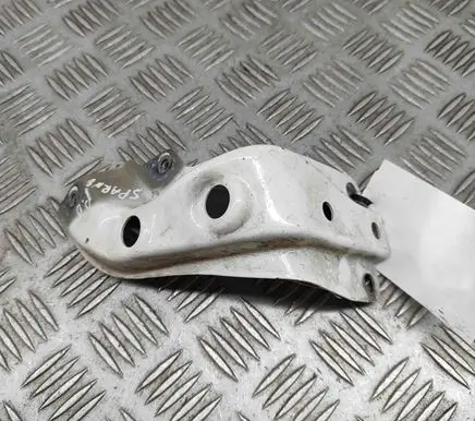Toyota Hilux (AN120, AN130) Fender mounting bracket 53707KK010