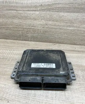Renault Megane II Engine control unit/module 8200192124 S118301112