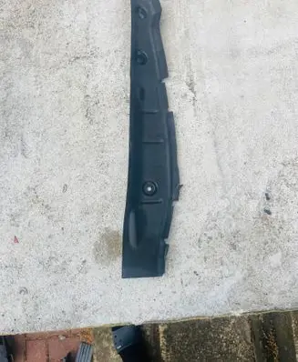 Audi S5 F5 Fender end trim 8W6821111