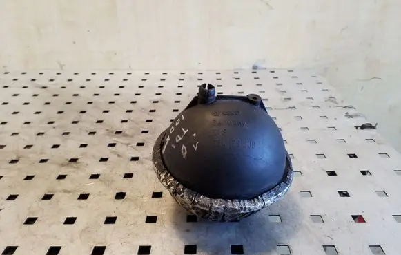 Volkswagen Touran I Vacuum air tank 054129808