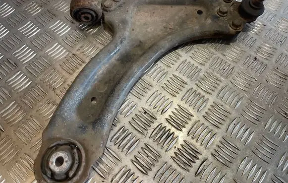 Opel Meriva A Front lower control arm/wishbone 