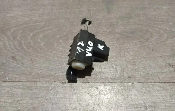 Volvo V40 Clutch pedal sensor 6G9T11A152AA