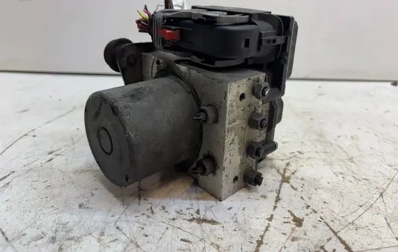 Audi A4 S4 B8 8K ABS Pump 8K0907379AA 8246J0062