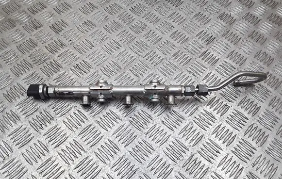 Seat Arona Fuel main line pipe 04C133320F