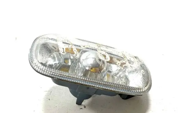 Audi A6 S6 C6 4F Front fender indicator light 8E0949127