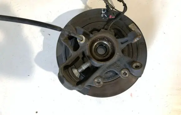 Dodge Durango III Rear wheel hub 04877113AC