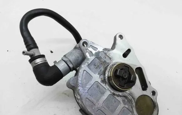 Audi A6 S6 C7 4G Vacuum pump 03L145100