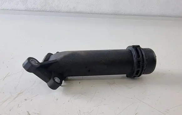 BMW 5 F10 F11 Engine coolant pipe/hose 7810707 10808611