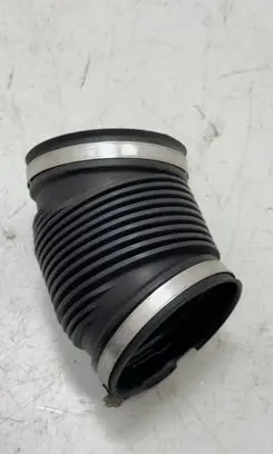 BMW M6 Air intake duct part 7843278