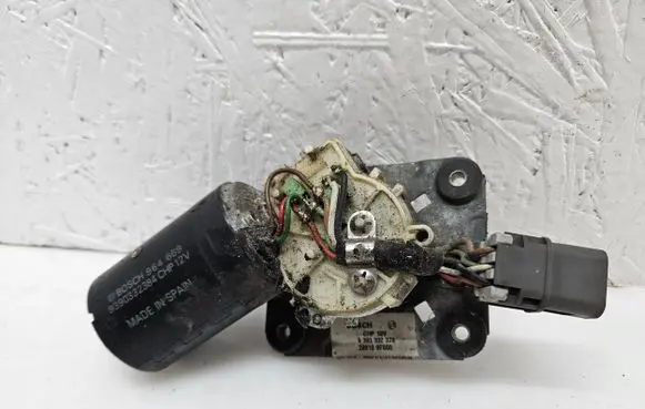 Nissan Terrano Wiper motor 964669 9390332384