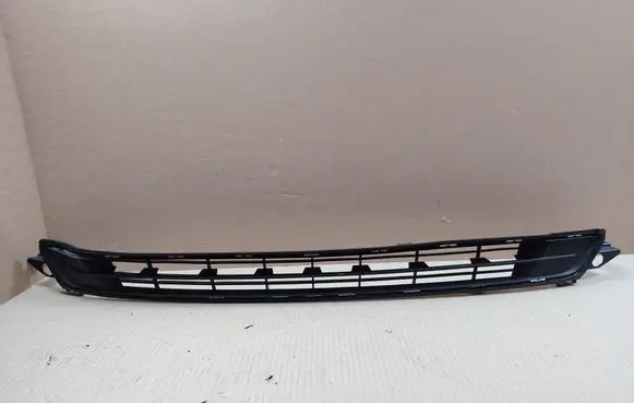 Opel Mokka B Front bumper lower grill 9835266280 091690