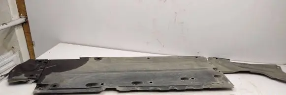 Audi A4 S4 B7 8E 8H Side bottom protection 8E0825207B