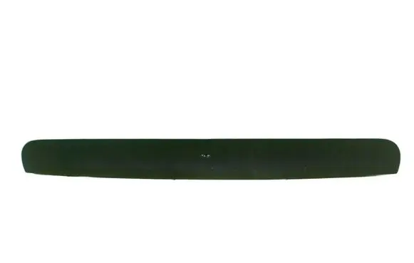 Nissan Qashqai+2 Rear light center trim bar blend 