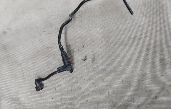 Fuel line pipe