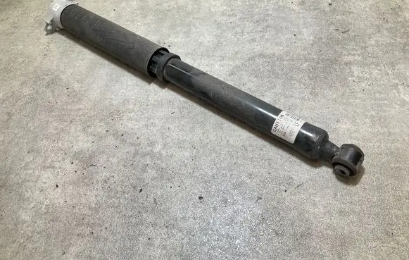 Rear shock absorber/damper