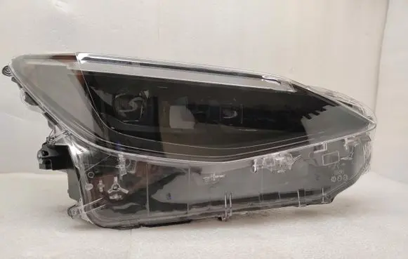 Toyota Yaris Cross Headlight/headlamp KOITO
