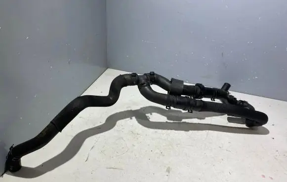 Audi A5 Sportback 8TA Engine coolant pipe/hose 1K0121113A 03L122157M