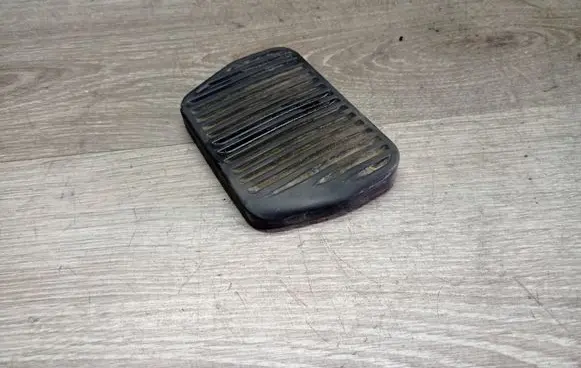 Volvo V70 Brake pedal 3516078 2634