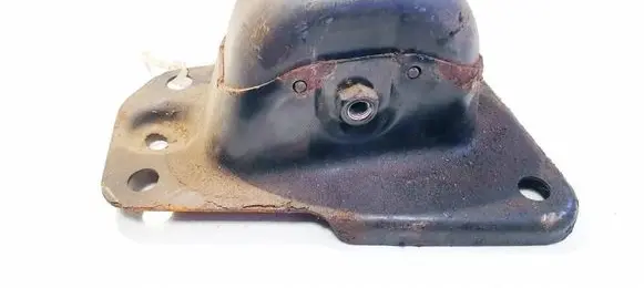 Skoda Octavia Mk2 (1Z) Bracket in trunk/boot 1K0505130J