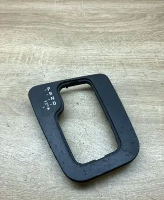 BMW 3 E46 Gear shifter surround trim plastic 7060677 90120421