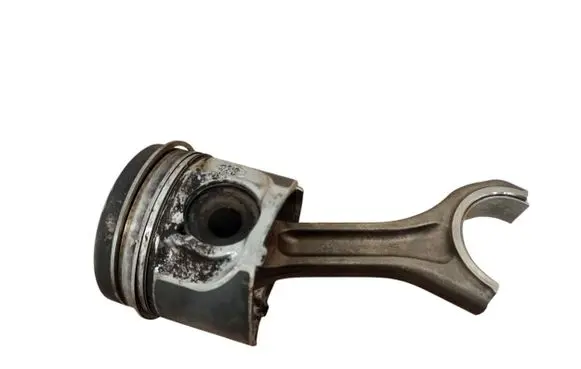 Land Rover Evoque I Piston with connecting rod 083155