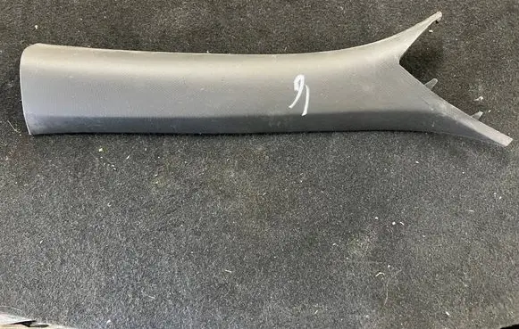 Chevrolet Camaro (A) pillar trim 84019936