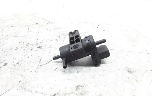 Renault Laguna II Turbo solenoid valve 7700113709