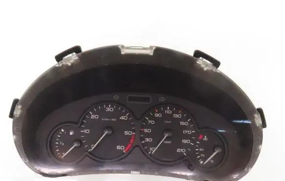 Speedometer (instrument cluster)