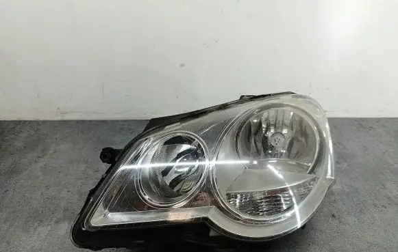 Volkswagen Polo IV 9N3 Headlight/headlamp