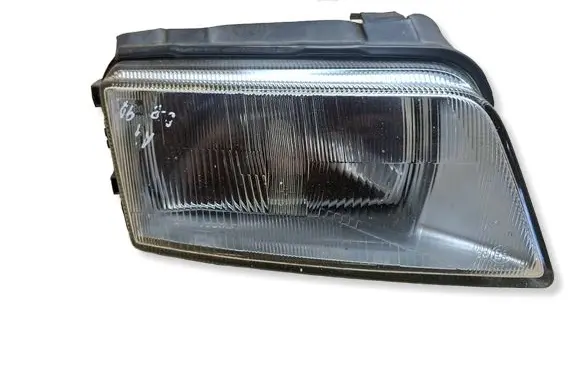 Audi A4 S4 B5 8D Headlight/headlamp 8D0941004A