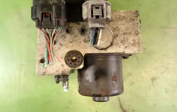Lexus IS 200-300 ABS Pump 44540-53010