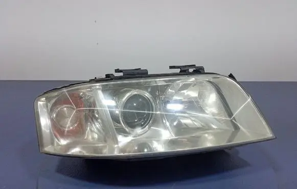 Audi A6 Allroad C5 Headlight/headlamp 15593000