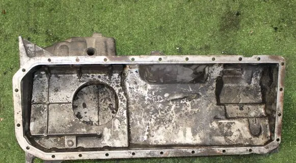 BMW 3 E36 Oil sump 1730373