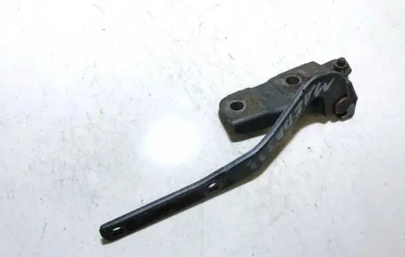 Mazda 323 Engine bonnet/hood hinges
