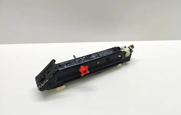 BMW 5 E60 E61 Lift Jack 6754069