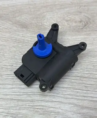Audi A4 S4 B7 8E 8H Air flap motor/actuator 0132801305 663834N 8E1820511D