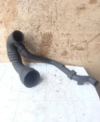 Audi A6 S6 C5 4B Intercooler hose/pipe 8D0129615A