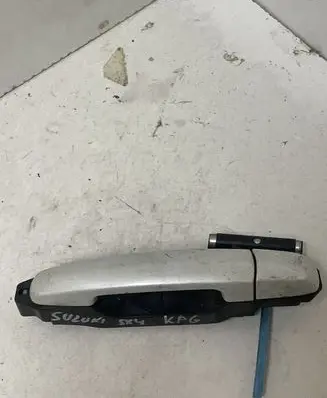 Suzuki SX4 Rear door exterior handle
