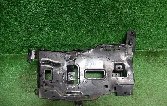 Peugeot 308 Battery tray 
