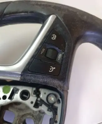 Opel Insignia A Steering wheel buttons/switches 