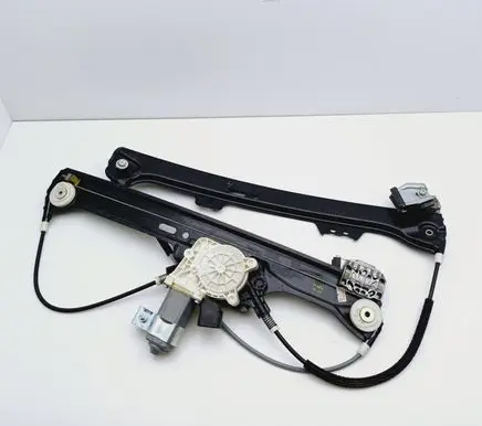 BMW 5 E60 E61 Front door window regulator with motor 7075667