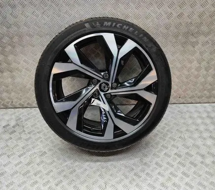 R20 alloy rim