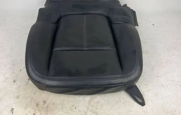 Porsche Macan (95B) Seat trim 95B881375F