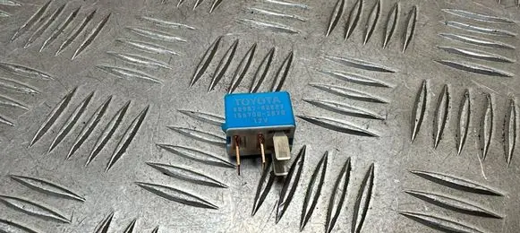 Toyota Previa (XR30, XR40) II Other relay 9098702027