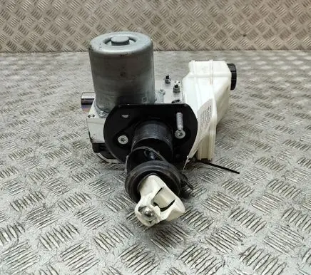 Land Rover Range Rover Sport L461 ABS Pump M8E22D522PF