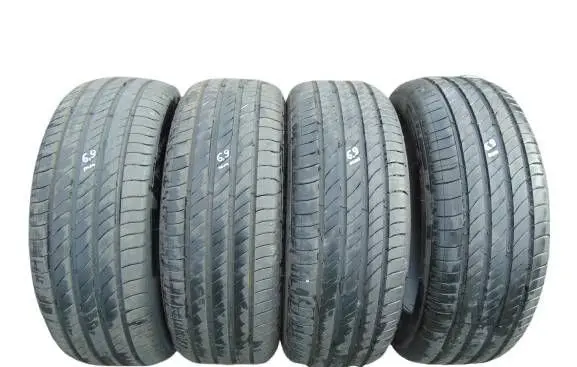 Volkswagen Golf V R16 summer tire 