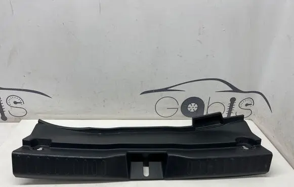 Toyota C-HR II Trunk/boot sill cover protection 64716F4100 64716F4110