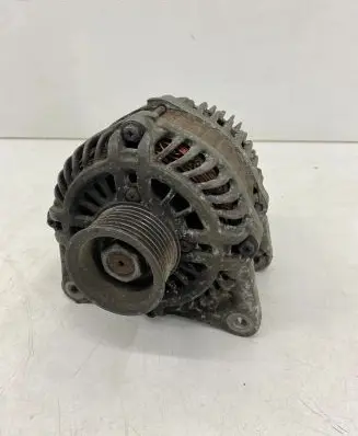 Nissan Tiida C11 Generator/alternator 23100EM01A